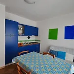 Le Dimore Di Nettuno מלון דירות 4*