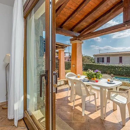 Apartmanhotel Le Dimore Di Nettuno 4*