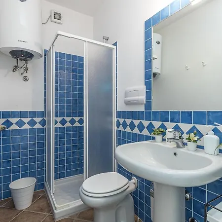 Aparthotel Le Dimore Di Nettuno 3*