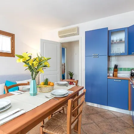 Le Dimore Di Nettuno Apartmanhotel 4*